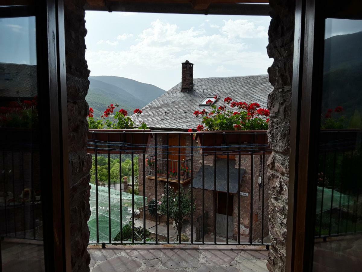 Хостел Refugi Rural Vall De Siarb Llagunes Экстерьер фото