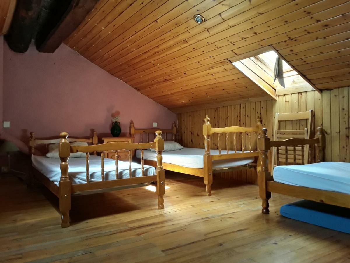 Хостел Refugi Rural Vall De Siarb Llagunes Номер фото